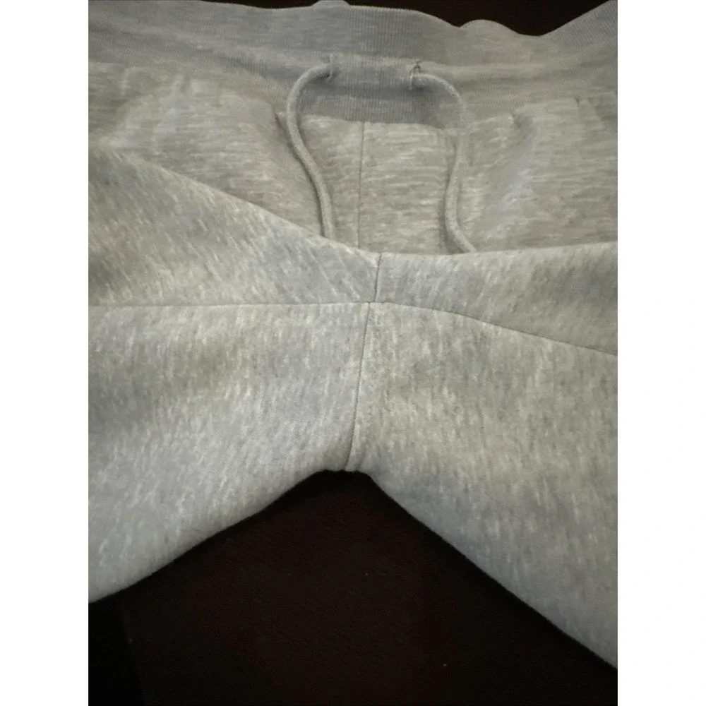 True Religion Shorts Mens M Gray Fleece Sweat Logo Drawstring Athletic Gym - Picture 6 of 8